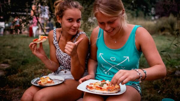 Alternative view of 2607 Ehemaligentreffen Wildnisgruppe 26